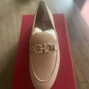 Salvatore Ferragamo Womens size 10 Trifoglio Shoes